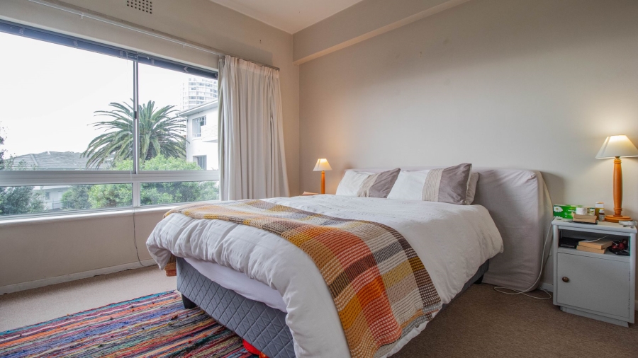 2 Bedroom Property for Sale in Vredehoek Western Cape